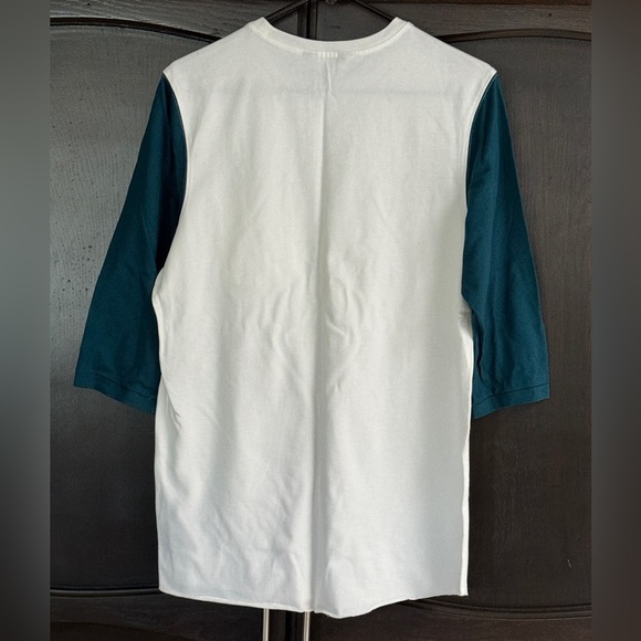 NWT Volcom 3/4 Sleeve Baseball Tee - Picture 2 of 4